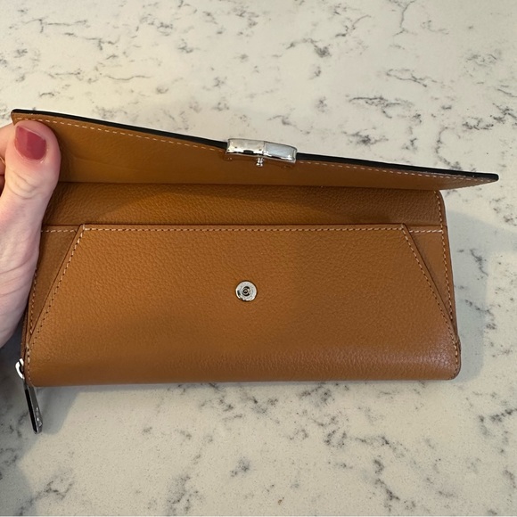 Cartier Tan Leather C De Cartier Continental Wallet - Picture 2 of 5
